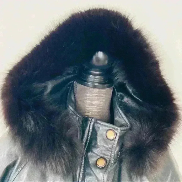 VINTAGE BLACK LEATHER FUR WINTER  WOMAN COAT SIZE XS - Picture 6 of 16